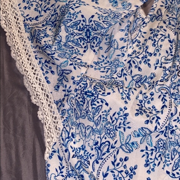 Victoria’s Secret size small top - Picture 5 of 6